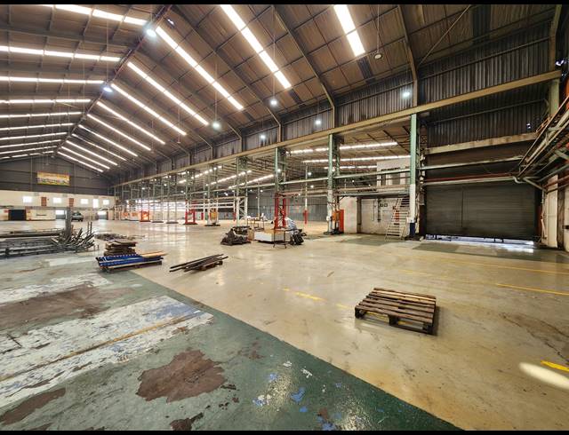 8,000M² FACTORY TO LET IN SPARTAN
